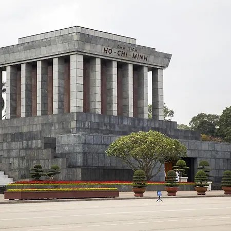 Super Oyo Capital O 1173 Le Grand Hanoi Hotel - The Ruby-3